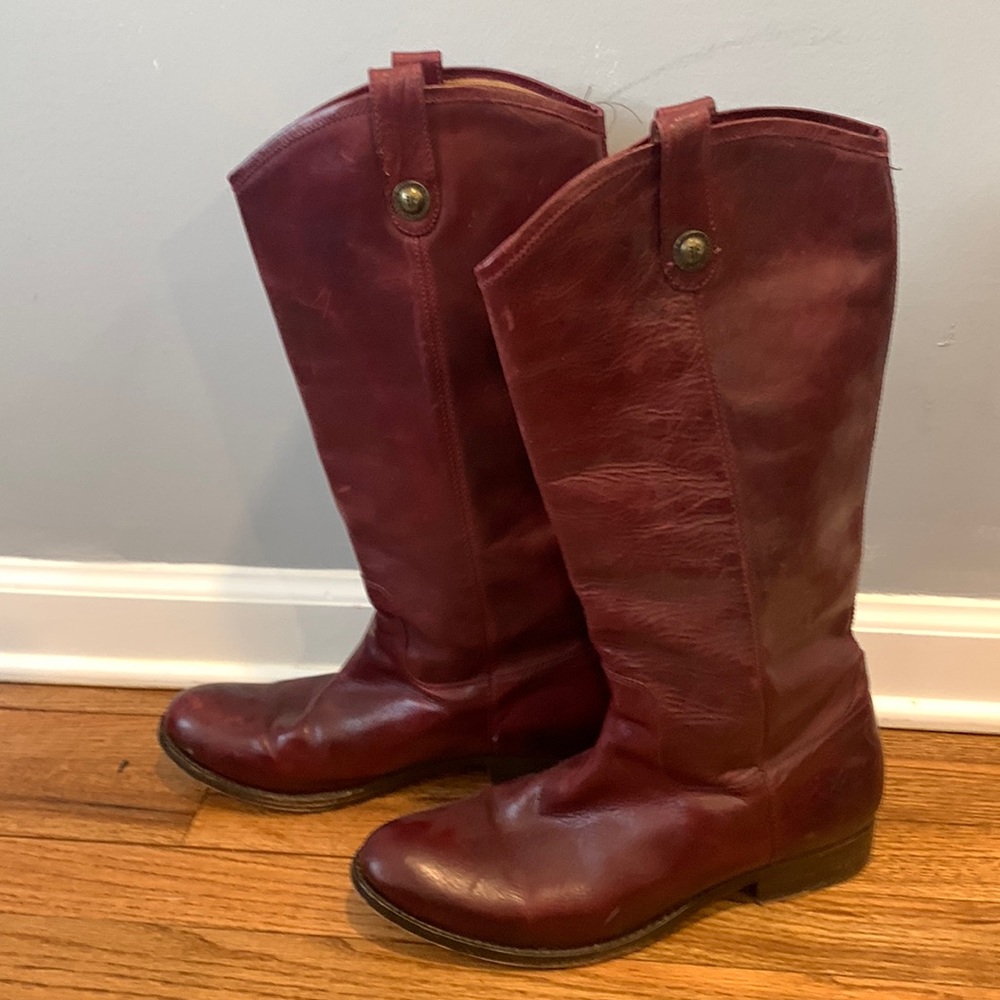 Beautiful cordovan color boots